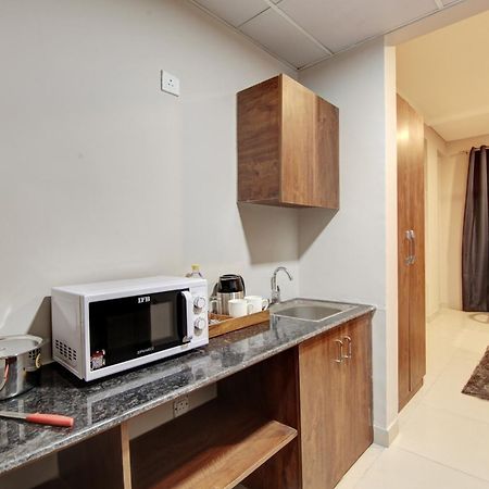 Limewood Stay - Executive Huda City Center グルガウン エクステリア 写真