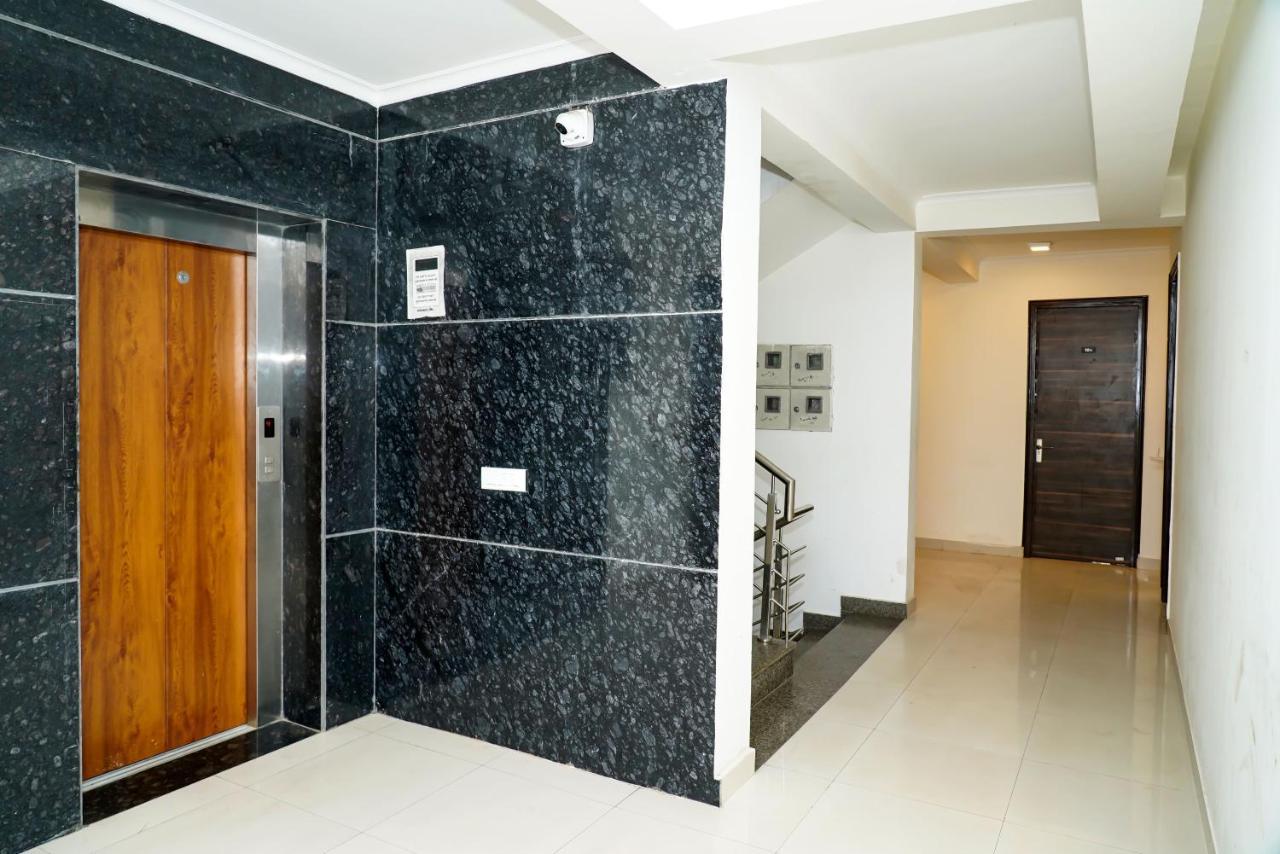 Limewood Stay - Executive Huda City Center グルガウン エクステリア 写真