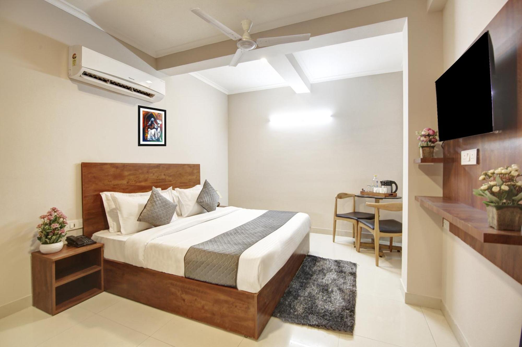 Limewood Stay - Executive Huda City Center グルガウン エクステリア 写真