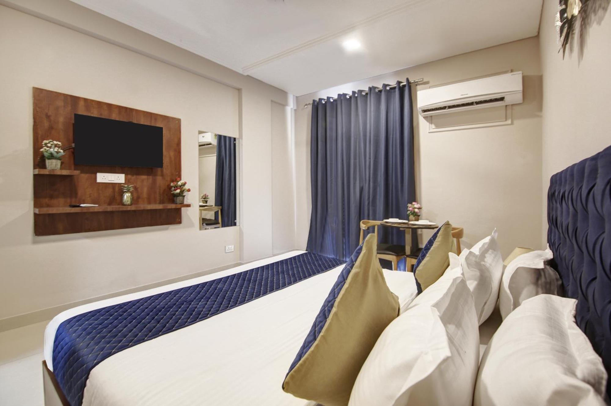 Limewood Stay - Executive Huda City Center グルガウン エクステリア 写真
