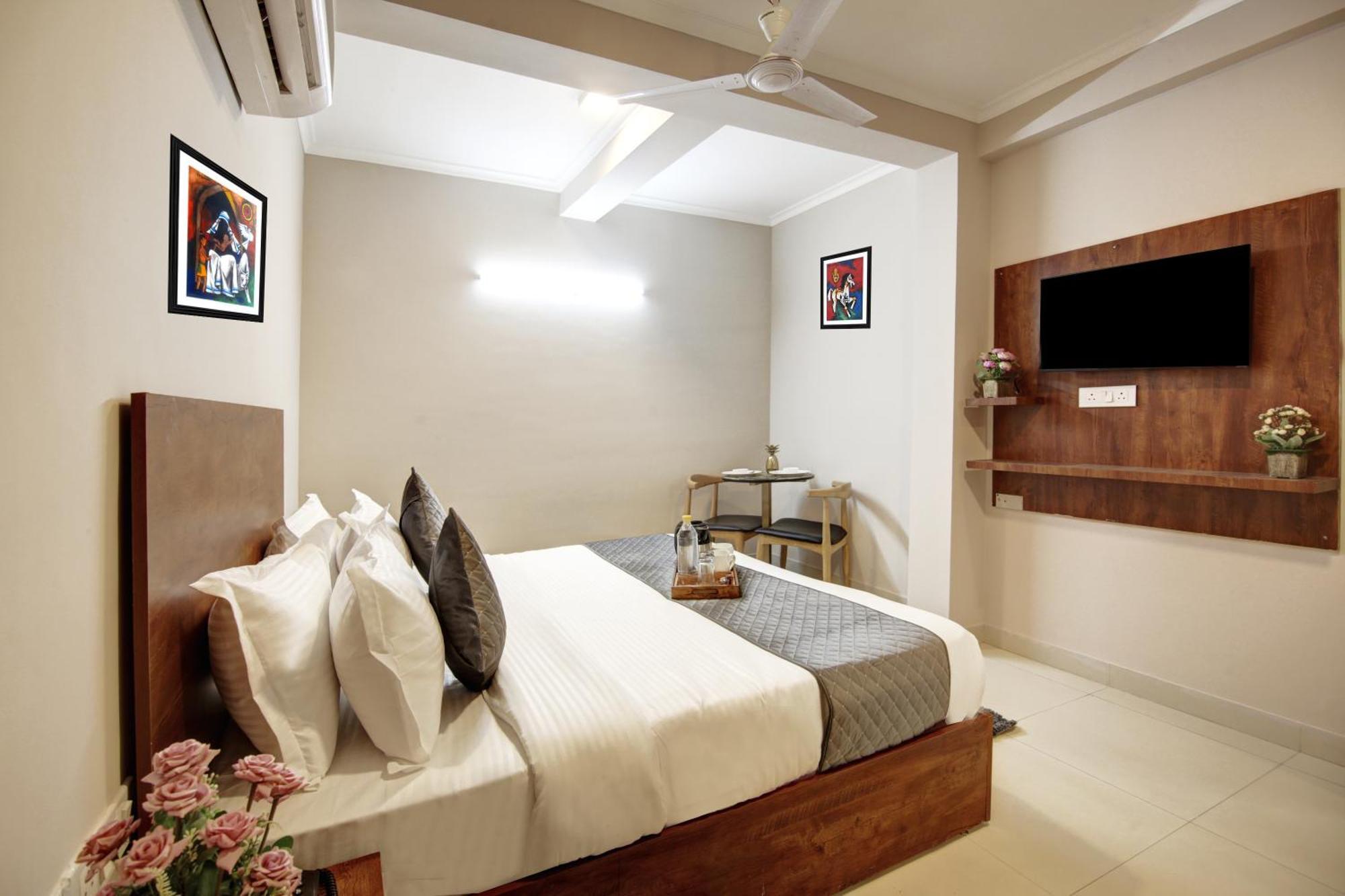 Limewood Stay - Executive Huda City Center グルガウン エクステリア 写真