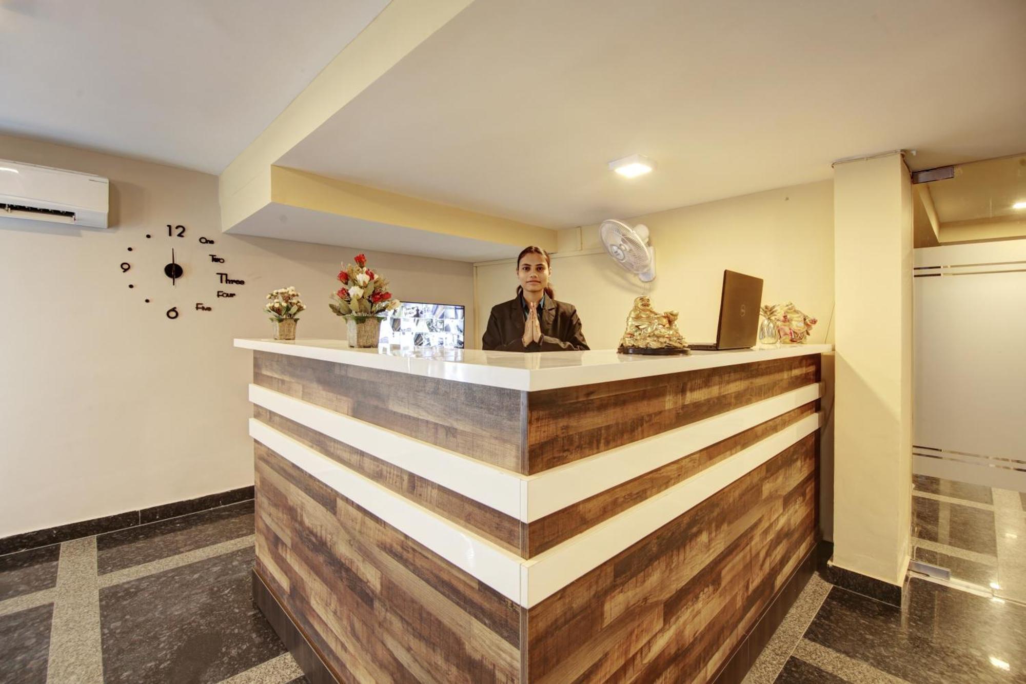 Limewood Stay - Executive Huda City Center グルガウン エクステリア 写真